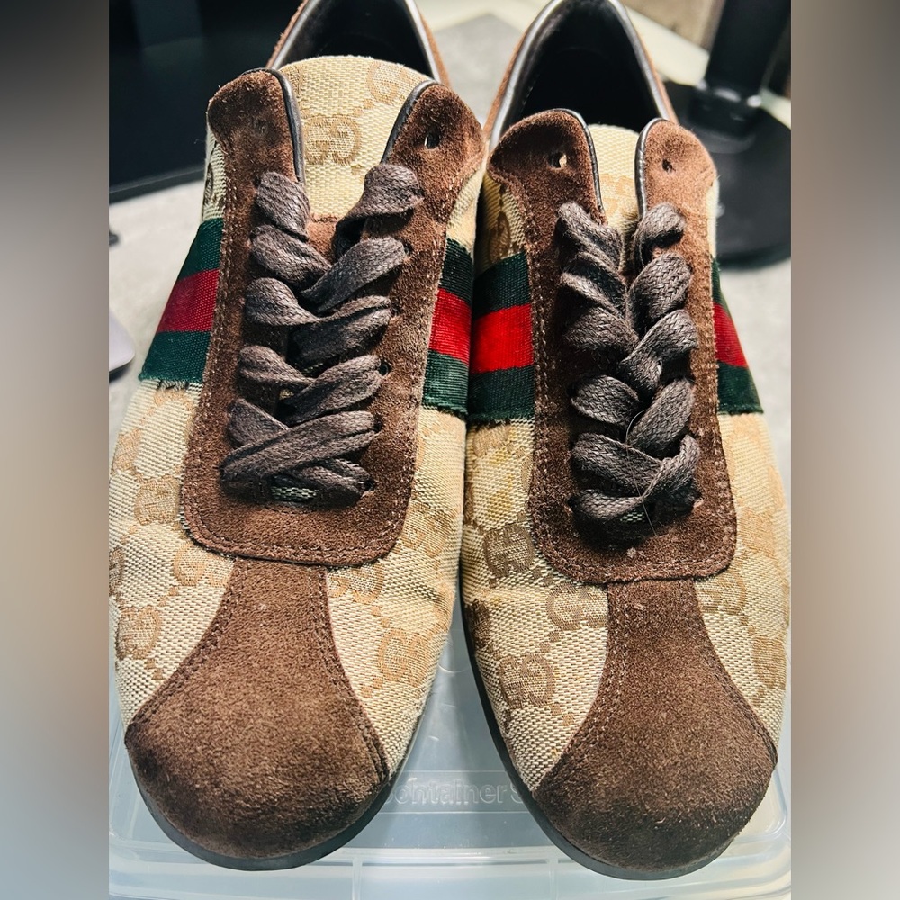 Gucci Women Ace Classic GG Supreme Sneakers